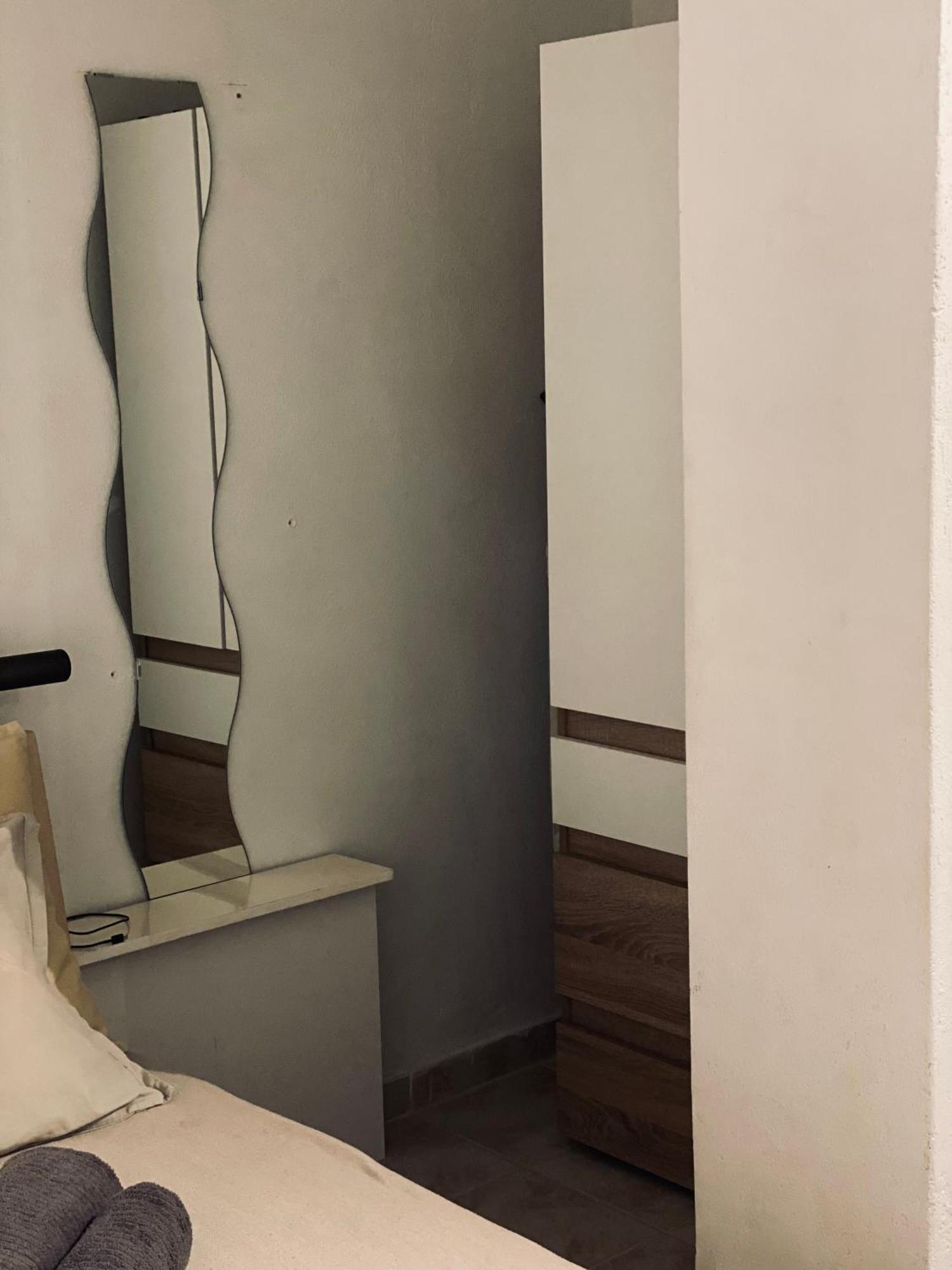 Independent House At Glyfada *